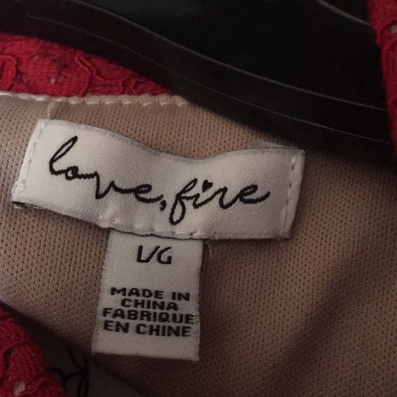 Love, fire red shirt - Picture 7 of 8